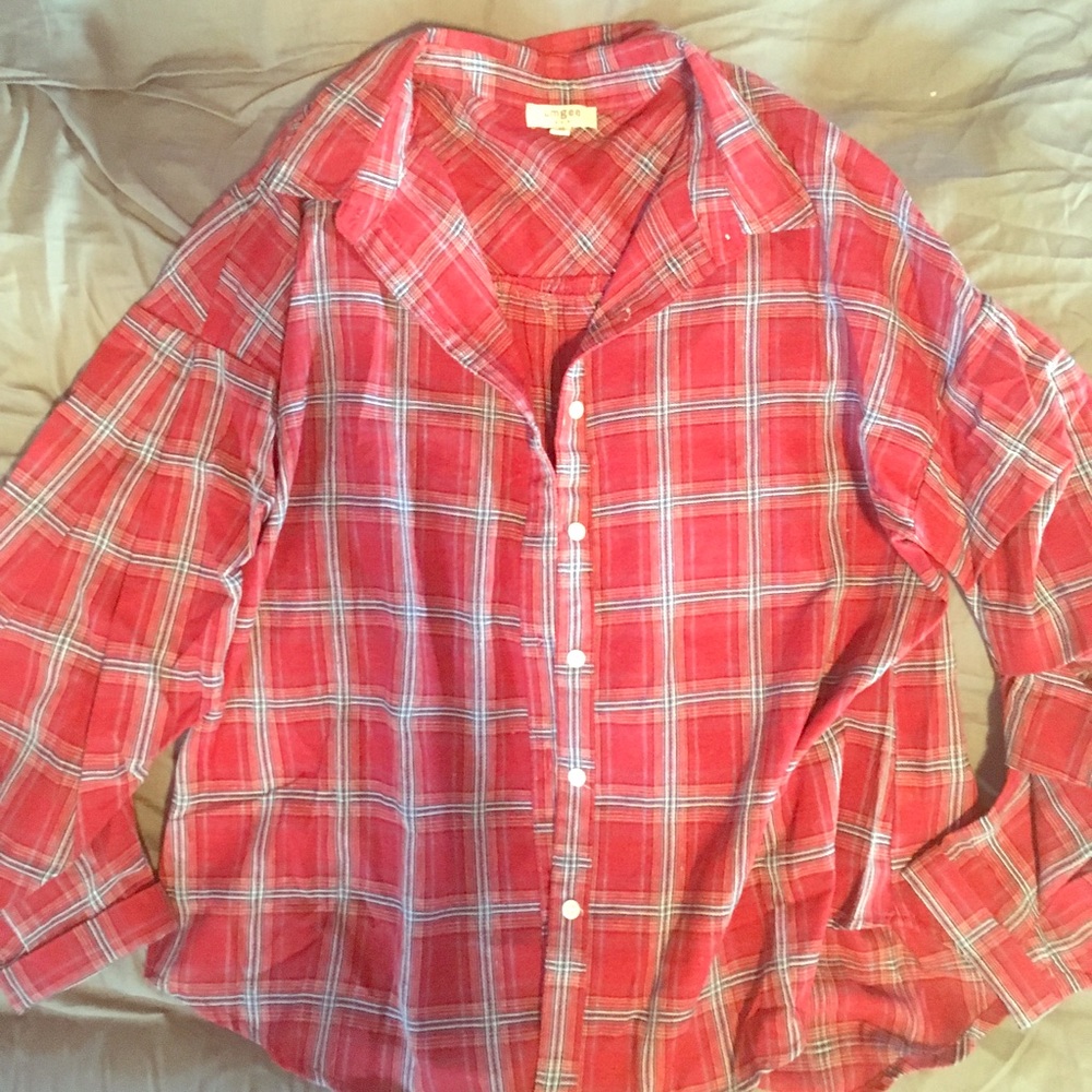 Flannel pattern blouse w/ puffy sleeves ❤️